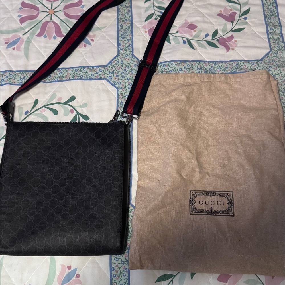 Gucci Black and Red Messenger Bag